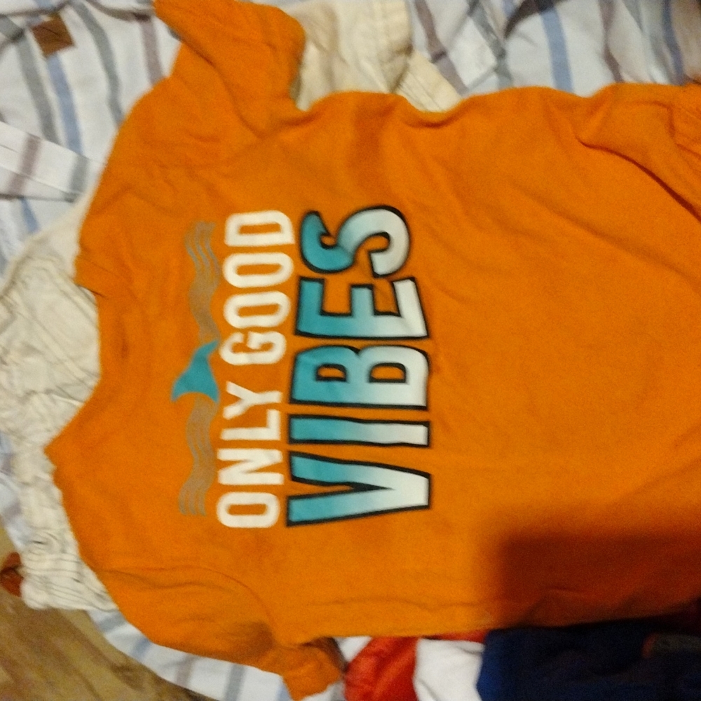 Boys size 4 tshirt